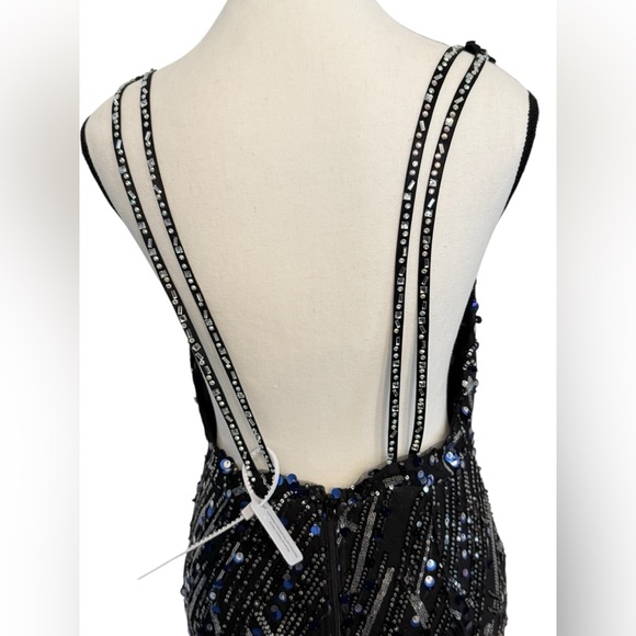 Zena Blue Sequin Deep V Mermaid Maxi Dress – Medium – NWT - Picture 8 of 12